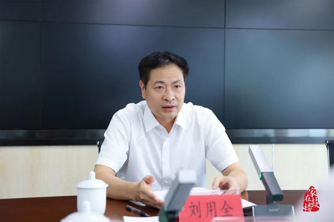 区委书记赴安泰街道和水部街道调研