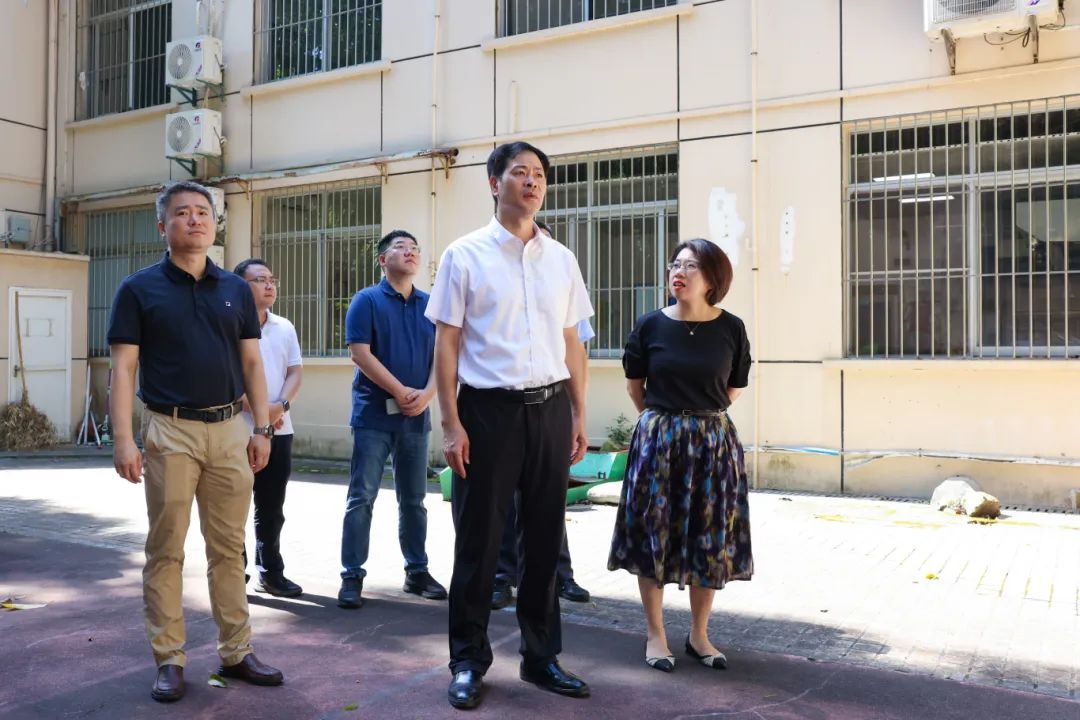 区委书记调研防汛防台工作