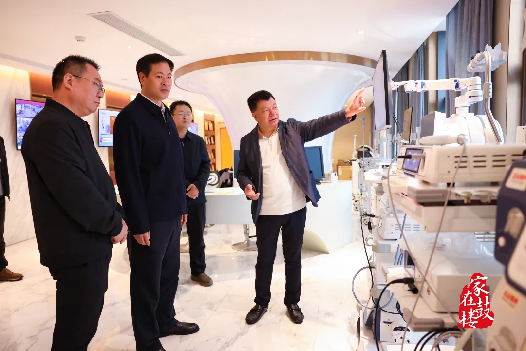 区委主要领导带队走访企业