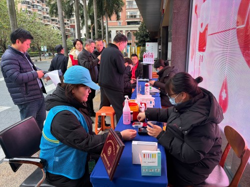 3月5日,温泉街道汤边社区:“学雷锋 献热血 暖人心”志愿服务活动9