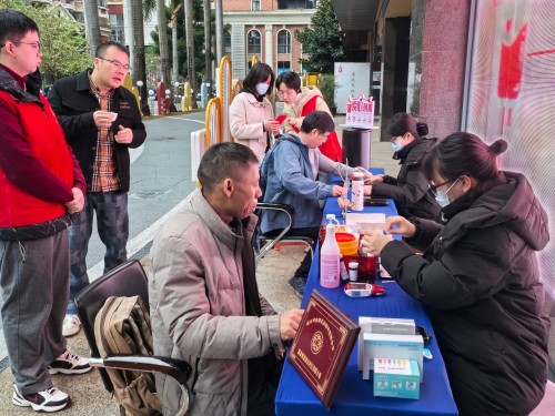 3月5日,温泉街道汤边社区:“学雷锋 献热血 暖人心”志愿服务活动5